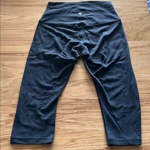 CRZ Yoga Small Cropped Leggings Blue Capri Stretch Workout Pants Buttery Soft